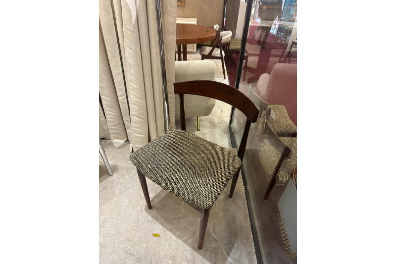 1960 Set of 6 Scandinavian walnut chairs