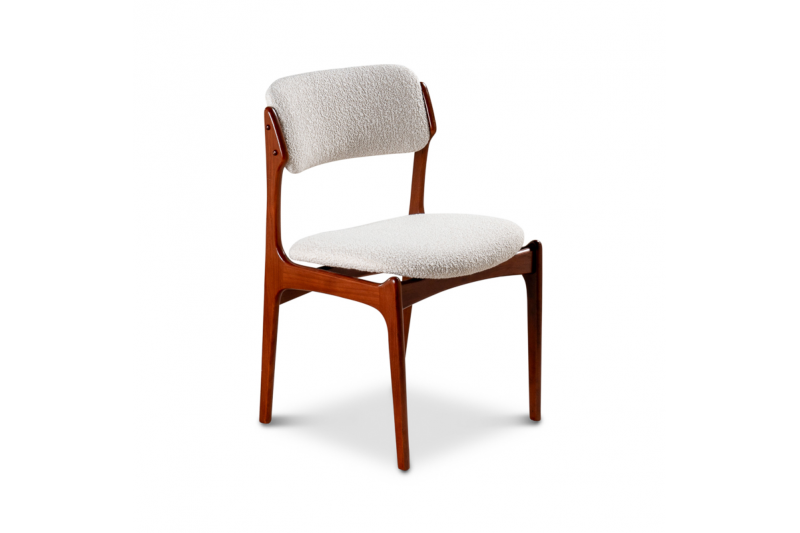 Beautiful set of 12 Scandinavian chairs in teak