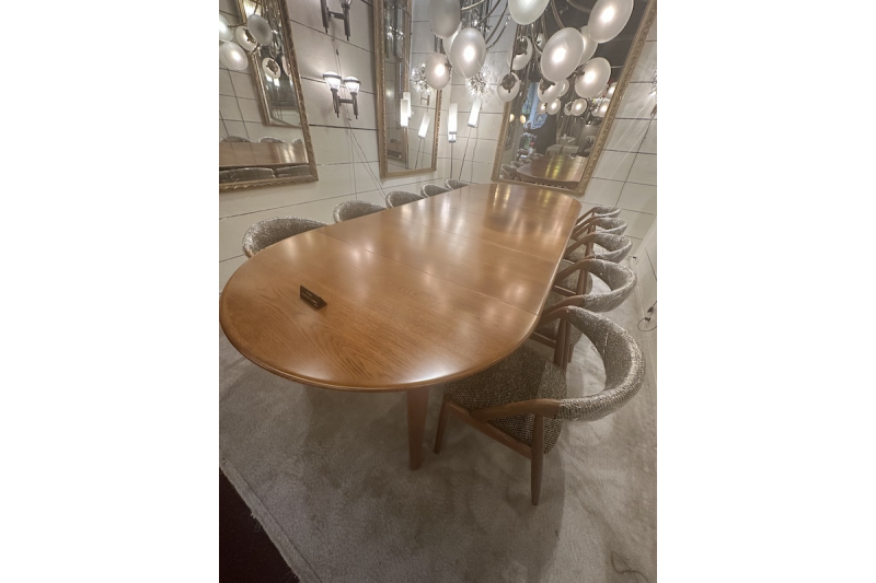 Très grande Table scandinave en chêne clair 1960