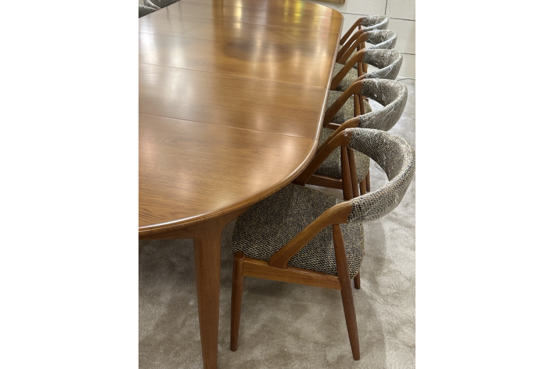 Très grande Table scandinave en chêne clair 1960