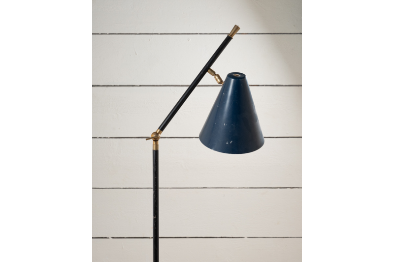Lampadaire de Stilnovo en laiton doré, italien, années 70