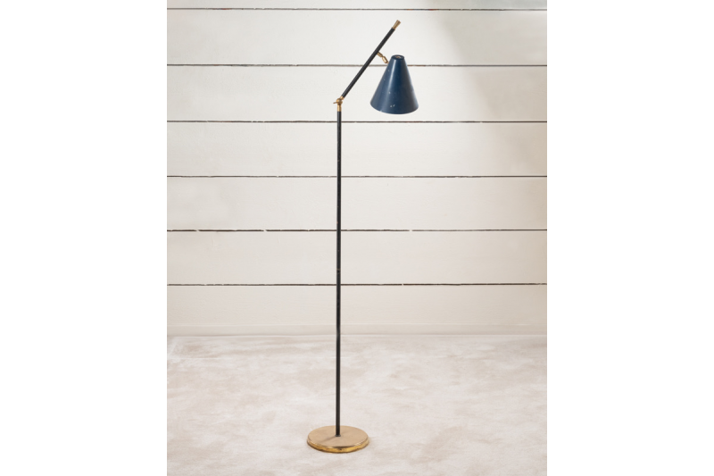 Stilnovo floor lamp in gilt brass - Italy 70s