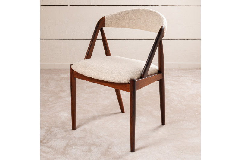 12 dining chairs in solid rosewood completely restored with a high end finish and quality fabric